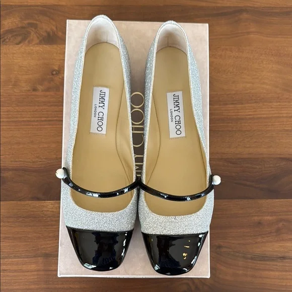 Jimmy Choo
Elisa leather ballerina shoes - Picture 9 of 13